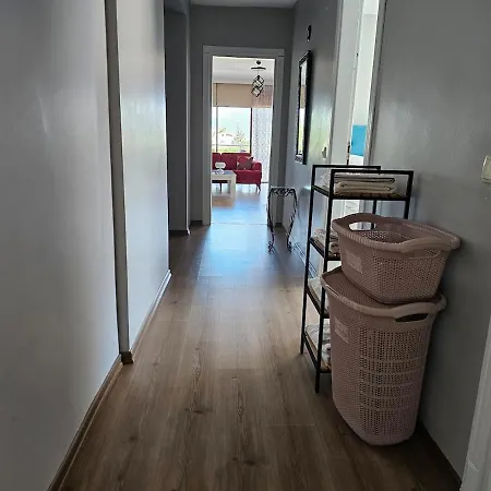 Deniz Manzarali, Plaja 100 Metre, Luks 4 Apartment