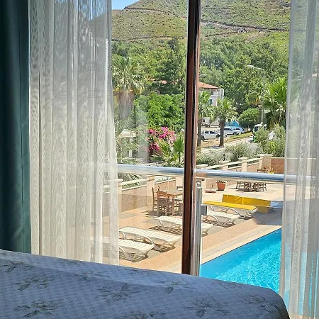 Deniz Manzarali, Plaja 100 Metre, Luks 4 מרמריס