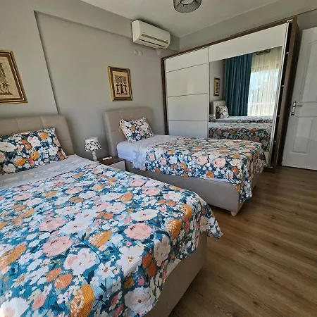 Deniz Manzarali, Plaja 100 Metre, Luks 4 Apartment *