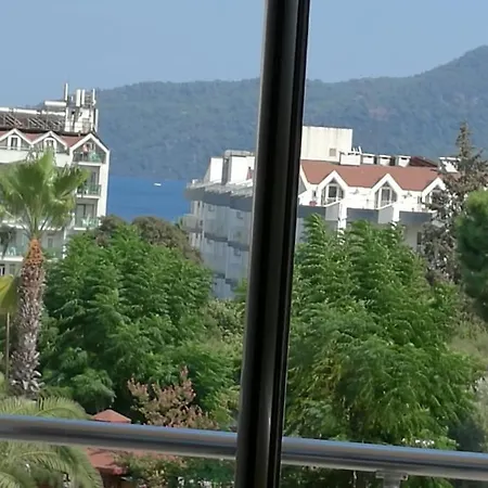Apartment Deniz Manzarali, Plaja 100 Metre, Luks 4 *