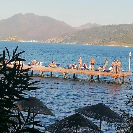 Deniz Manzarali, Plaja 100 Metre, Luks 4 Διαμέρισμα