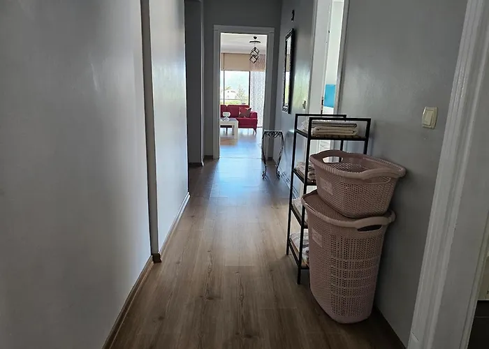 Deniz Manzarali, Plaja 100 Metre, Luks 4 Apartmán