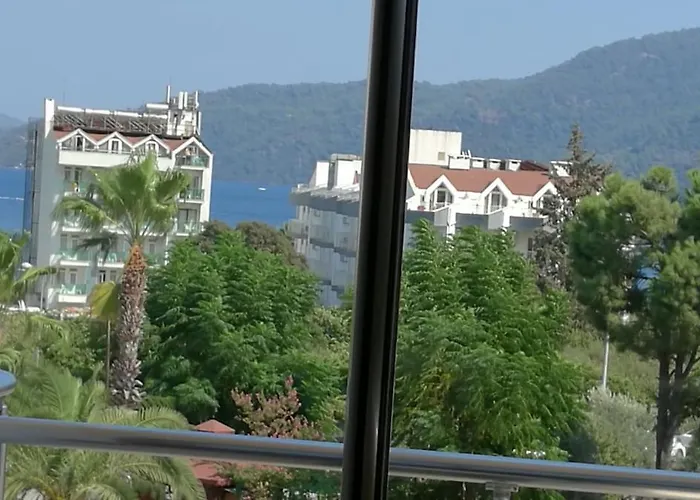 Apartmán Deniz Manzarali, Plaja 100 Metre, Luks 4 *
