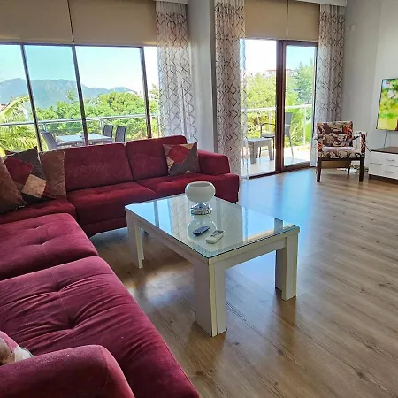 Apartment Deniz Manzarali, Plaja 100 Metre, Luks 4 *